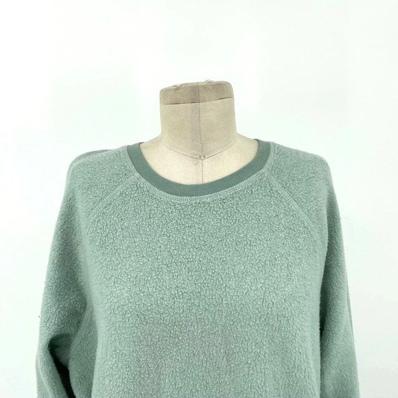 Feat BlanketBlend Crewneck Pullover Sweatshirt Seafoam Green Size Small - Picture 2 of 9